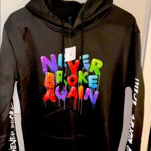 BRAND NEW W TAGS NEVER BROKE AGAIN HOODIE BLACK